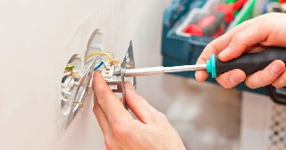 Электромонтажные работы Темрюк цена 462 руб Электрика под ключ